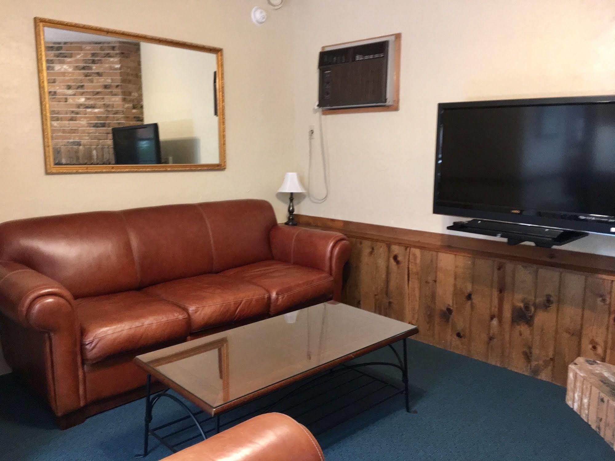 Outpost Inn Highlands Εξωτερικό φωτογραφία