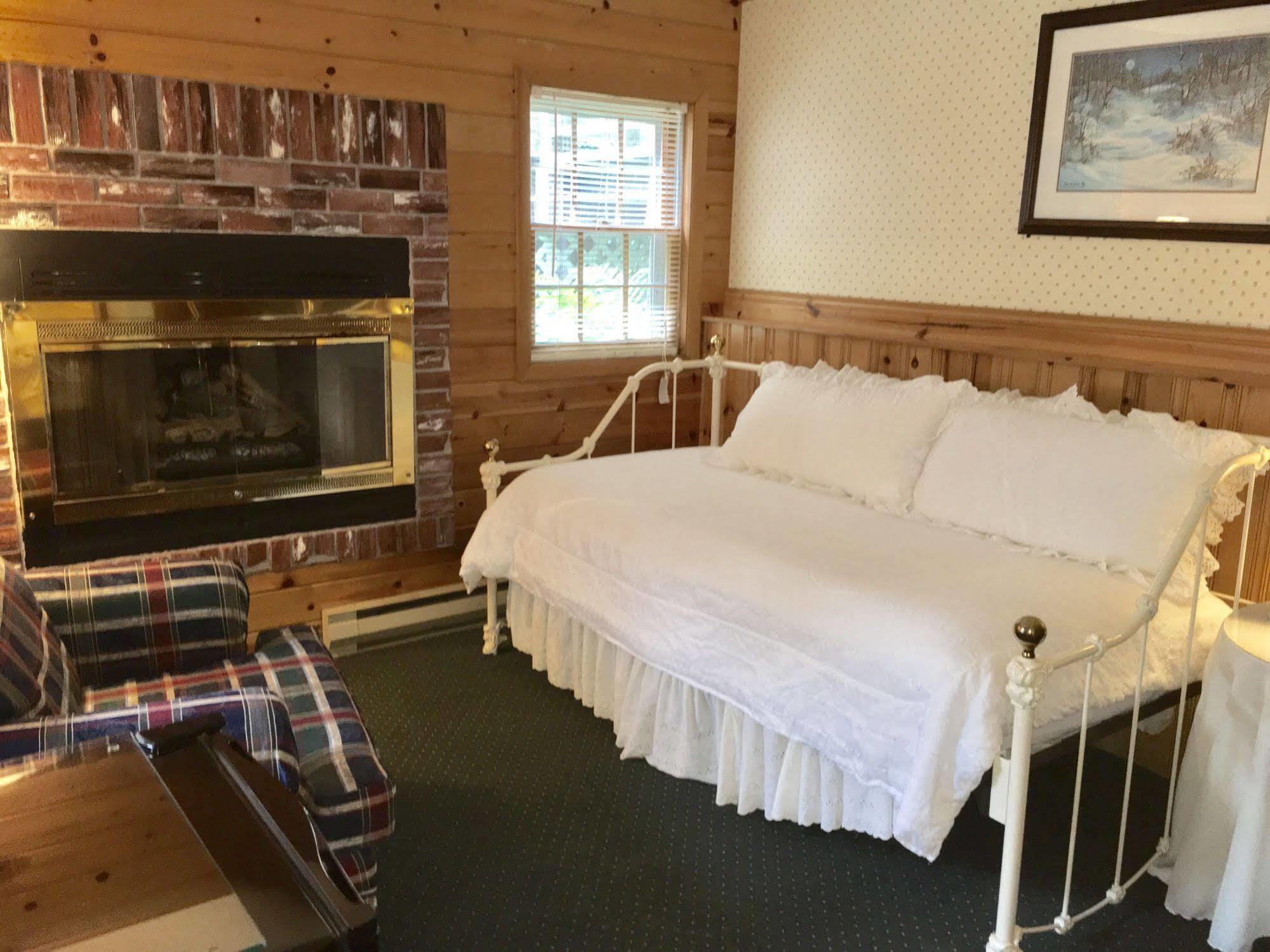 Outpost Inn Highlands Εξωτερικό φωτογραφία