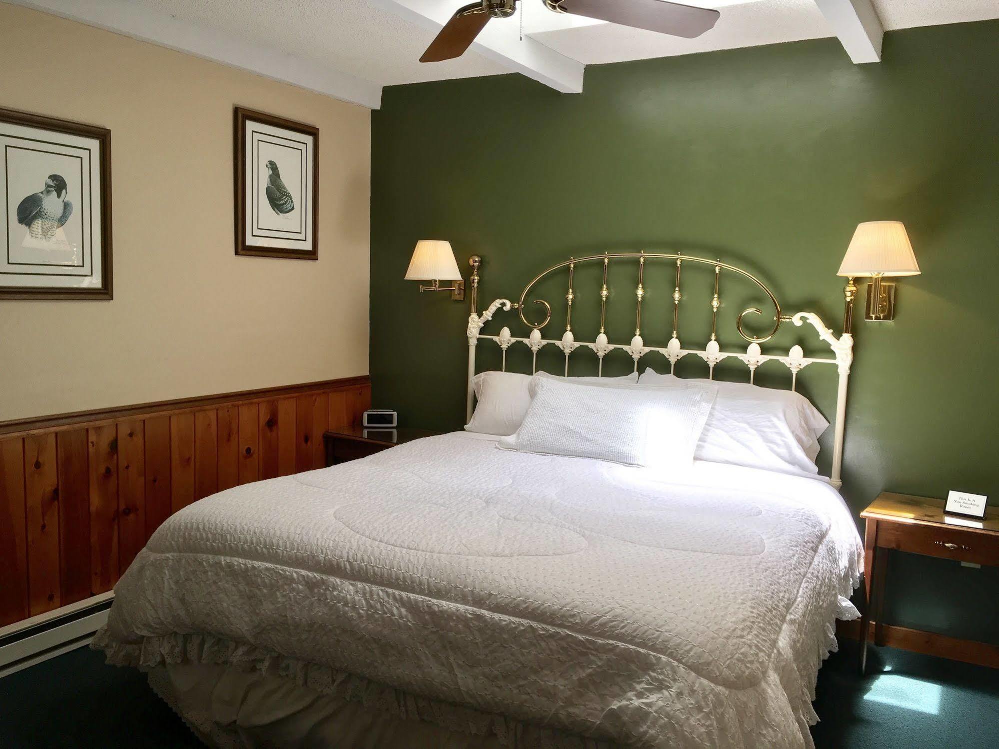 Outpost Inn Highlands Εξωτερικό φωτογραφία