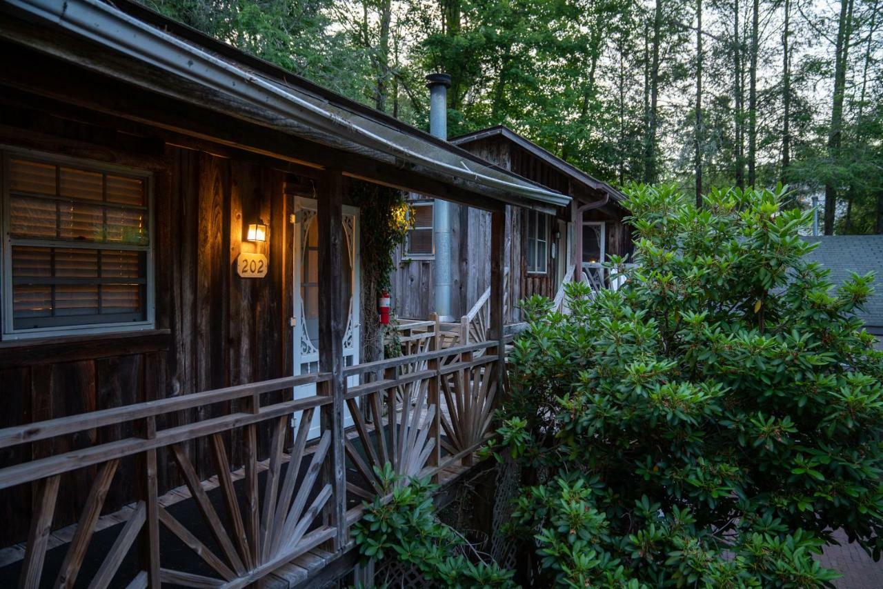 Outpost Inn Highlands Εξωτερικό φωτογραφία